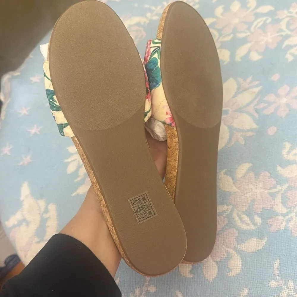 *Karl Lagerfeld* Sz 11 Floral Cork Slide Sandals NWOT!